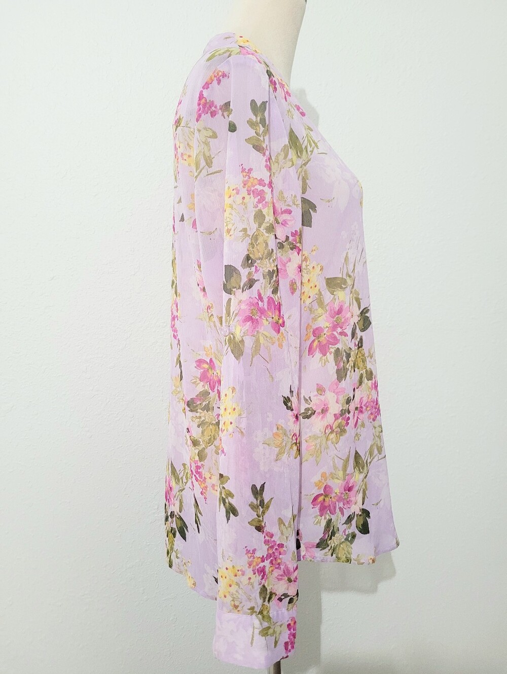 KUT From The Kloth Women Large Floral Blouse Lavender Sheer Button Front Top - Picture 4 of 13